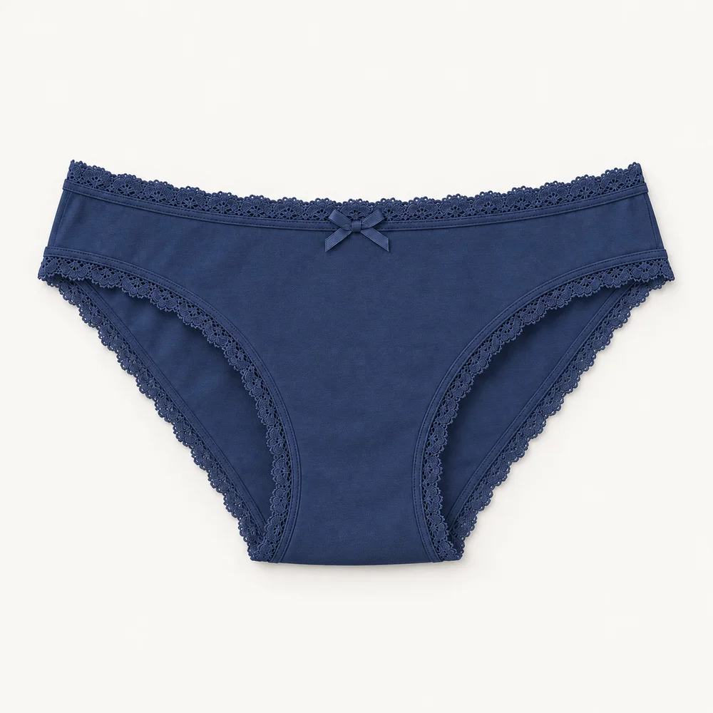 Bikini con blonda en Acero